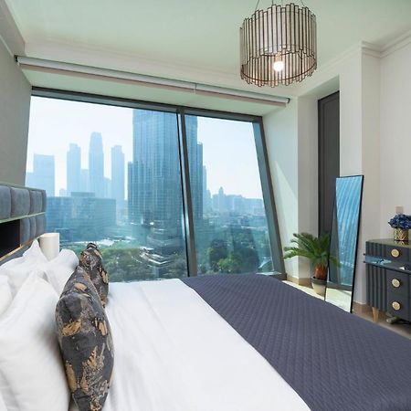 Prestige Living 1Br With Full Burj Khalifa View By Auberge ドバイ エクステリア 写真