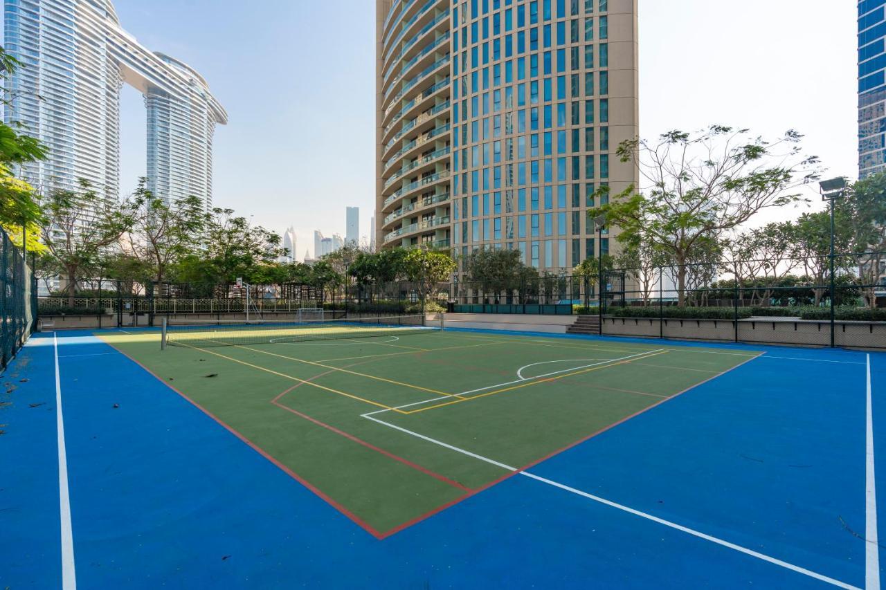 Prestige Living 1Br With Full Burj Khalifa View By Auberge ドバイ エクステリア 写真