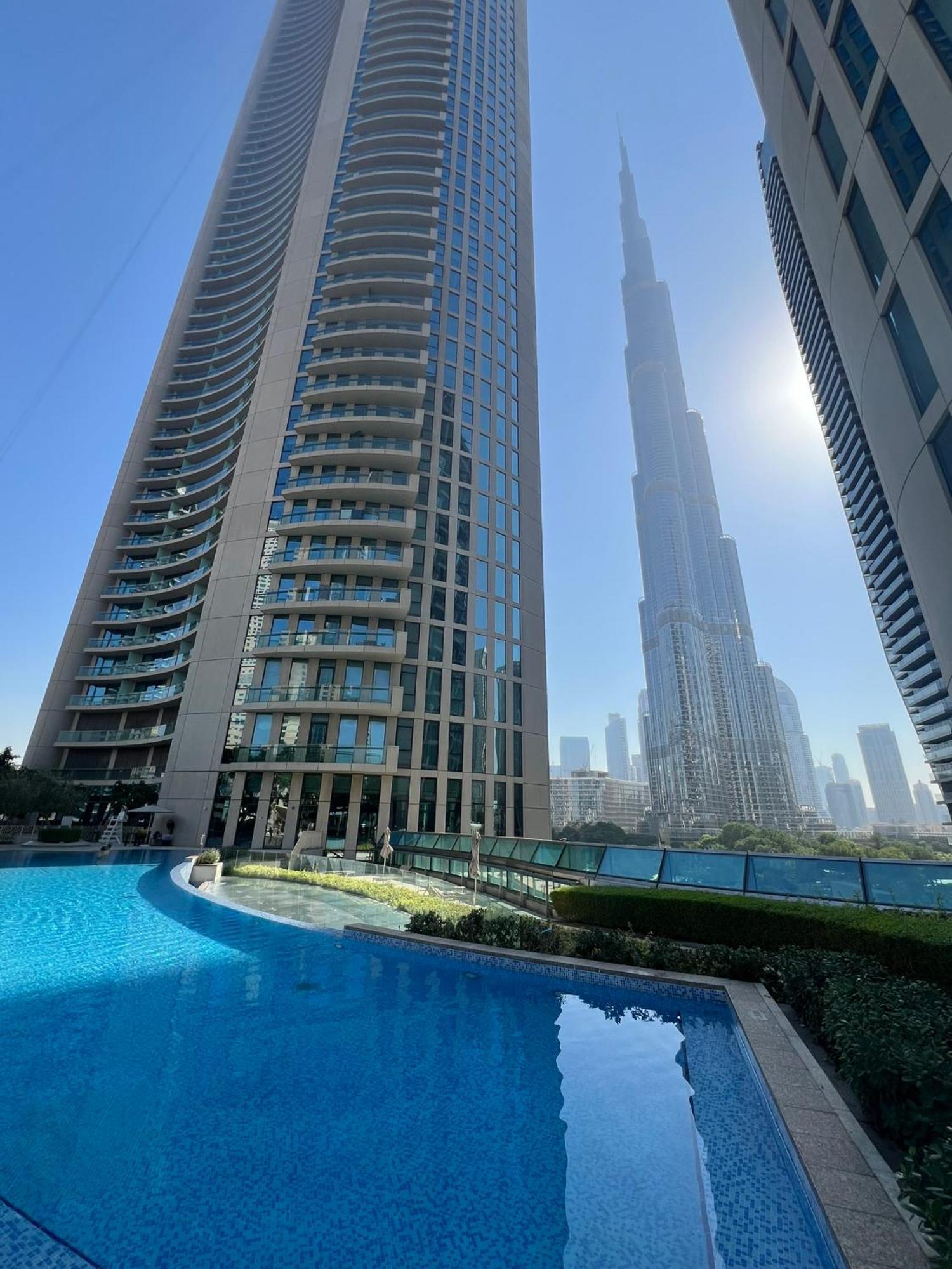 Prestige Living 1Br With Full Burj Khalifa View By Auberge ドバイ エクステリア 写真